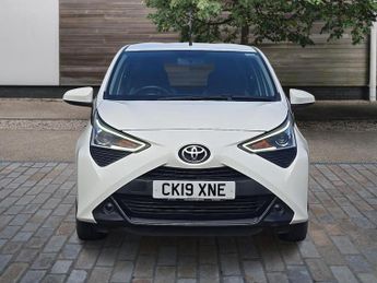 Toyota Aygo X-Play Vvt-I Cvt