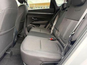 Hyundai Tucson 1.6 h T-GDi Premium SUV 5dr Petrol Hybrid Auto Euro 6 (s/s) (230
