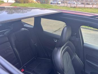 Volvo XC60 2.0 D5 PowerPulse R-Design Pro Auto AWD Euro 6 (s/s) 5dr