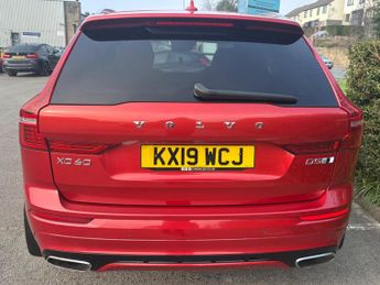 Volvo XC60 2.0 D5 PowerPulse R-Design Pro Auto AWD Euro 6 (s/s) 5dr