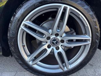 Mercedes-Benz E Class 2.0 E220d AMG Line (Premium) Estate 5dr Diesel G-Tronic+ Euro 6 