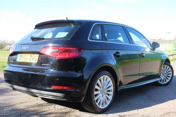 Audi A3 1.4 TFSI e-tron Sportback e-S Tronic Euro 6 5dr 8.8kWh