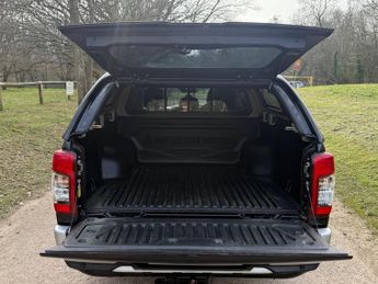 Mitsubishi L200 2.2 DI-D DC Barbarian X Auto 4WD Euro 6 (s/s) 4dr