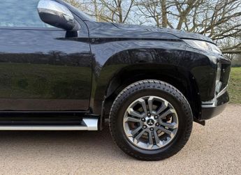 Mitsubishi L200 2.2 DI-D DC Barbarian X Auto 4WD Euro 6 (s/s) 4dr