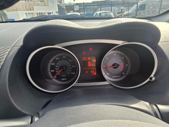 Mitsubishi Outlander 2.2 DI-DC Diamond 4WD Euro 4 5dr