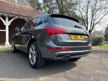 Audi Q5 2.0 TDI S line Plus SUV 5dr Diesel S Tronic quattro Euro 5 (170 