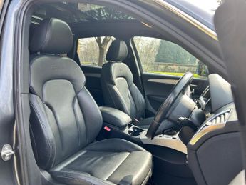 Audi Q5 2.0 TDI S line Plus SUV 5dr Diesel S Tronic quattro Euro 5 (170 