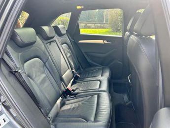 Audi Q5 2.0 TDI S line Plus SUV 5dr Diesel S Tronic quattro Euro 5 (170 