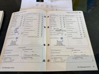 Volkswagen Passat 2.0 TDI Highline Euro 5 4dr