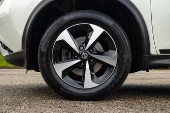 Nissan Juke 1.6 Bose Personal Edition XTRON Euro 6 5dr