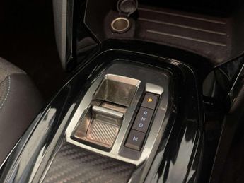 Peugeot 208 1.2 PureTech Allure Premium + Hatchback 5dr Petrol EAT Euro 6 (s