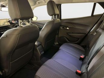 Peugeot 2008 1.5 BlueHDi Allure Premium SUV 5dr Diesel Manual Euro 6 (s/s) (1