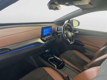 Volkswagen ID.4 Pure Performance 52kWh Life SUV 5dr Electric Auto (170 ps)