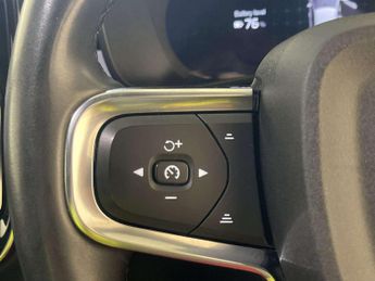 Volvo XC40 Recharge 69kWh Core SUV 5dr Electric Auto (231 ps)