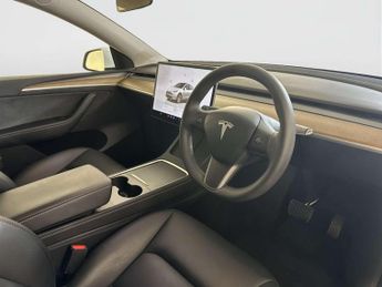 Tesla Model Y SUV 5dr Electric Auto RWD (346 ps)