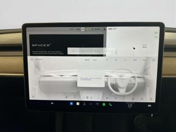 Tesla Model Y SUV 5dr Electric Auto RWD (346 ps)