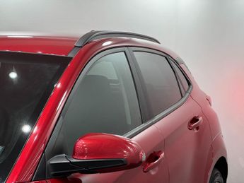 Hyundai KONA 64kWh Premium Auto 5dr (10.5kW Charger)