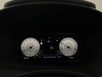 Hyundai KONA 64kWh Premium Auto 5dr (10.5kW Charger)