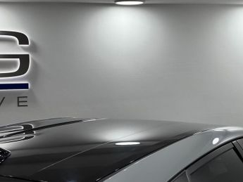 Toyota Auris 1.8 VVT-h Design CVT Euro 6 (s/s) 5dr