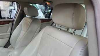 Jaguar XJ 3.0 SE 4dr