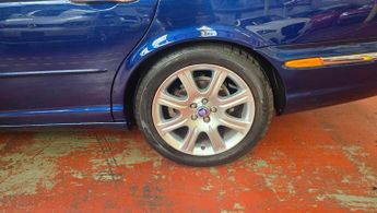Jaguar XJ 3.0 SE 4dr