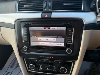 Skoda Superb 2.0 TDI Elegance DSG Euro 5 (s/s) 5dr