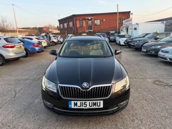 Skoda Superb 2.0 TDI Elegance DSG Euro 5 (s/s) 5dr