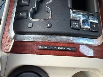 Jeep Commander 3.0 CRD V6 Limited 4x4 5dr