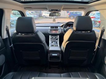 Land Rover Range Rover Evoque 2.2 SD4 Prestige Auto 4WD Euro 5 (s/s) 5dr