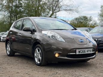 Nissan Leaf 30kWh Acenta Auto 5dr