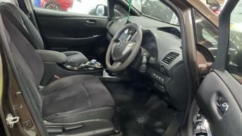 Nissan Leaf 30kWh Acenta Auto 5dr