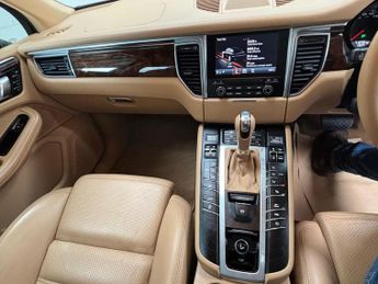 Porsche Macan 3.0 TD V6 S PDK 4WD Euro 6 (s/s) 5dr