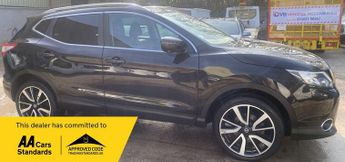 Nissan Qashqai 1.6 dCi Tekna SUV 5dr Diesel Manual 2WD Euro 6 (s/s) (130 ps)