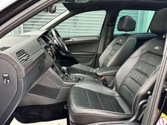 Volkswagen TIGUAN 2.0 Tiguan R-Line Tech TDI 4Motion Semi-Auto 4WD 5dr