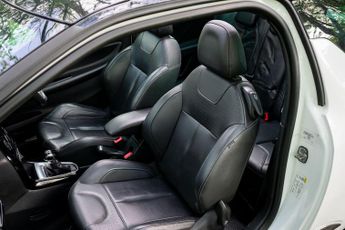 Citroen DS3 Cabrio 1.6 VTi DStyle Plus Euro 5 2dr