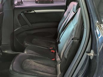 AUDI Q7 3.0 Q7 S Line TDI Quattro Auto 4WD 5dr