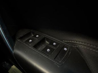 Vauxhall Insignia 2.0 CDTi Elite Nav Auto Euro 5 5dr