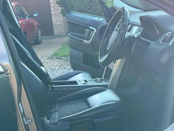 Land Rover Discovery Sport 2.0 TD4 SE Tech Auto 4WD Euro 6 (s/s) 5dr