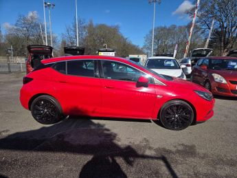 Vauxhall Astra 1.6 CDTi BlueInjection SRi Nav Euro 6 (s/s) 5dr