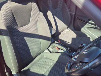 Vauxhall Astra 1.6 CDTi BlueInjection SRi Nav Euro 6 (s/s) 5dr