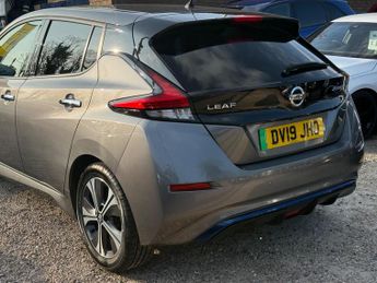 Nissan Leaf 40kWh N-Connecta Auto 5dr