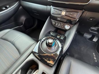 Nissan Leaf 40kWh N-Connecta Auto 5dr