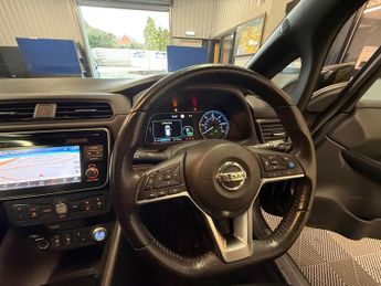 Nissan Leaf 40kWh 2.Zero Auto 5dr