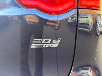 Jaguar F-PACE 2.0 D180 Portfolio Auto AWD Euro 6 (s/s) 5dr