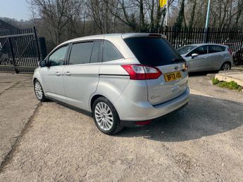 Ford Grand C-Max 1.0T EcoBoost Titanium Euro 5 (s/s) 5dr