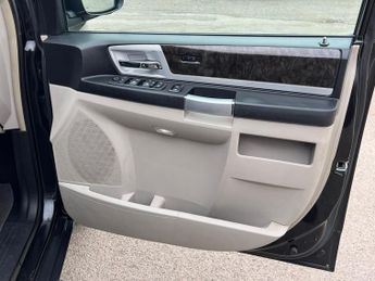 Chrysler Grand Voyager 2.8 CRD Limited Auto Euro 5 5dr