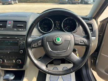 Skoda Yeti 2.0 TDI Elegance DSG 4WD Euro 5 5dr