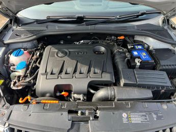 Skoda Yeti 2.0 TDI Elegance DSG 4WD Euro 5 5dr