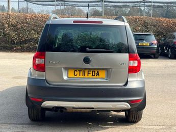 Skoda Yeti 2.0 TDI Elegance DSG 4WD Euro 5 5dr