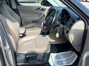 Skoda Yeti 2.0 TDI Elegance DSG 4WD Euro 5 5dr